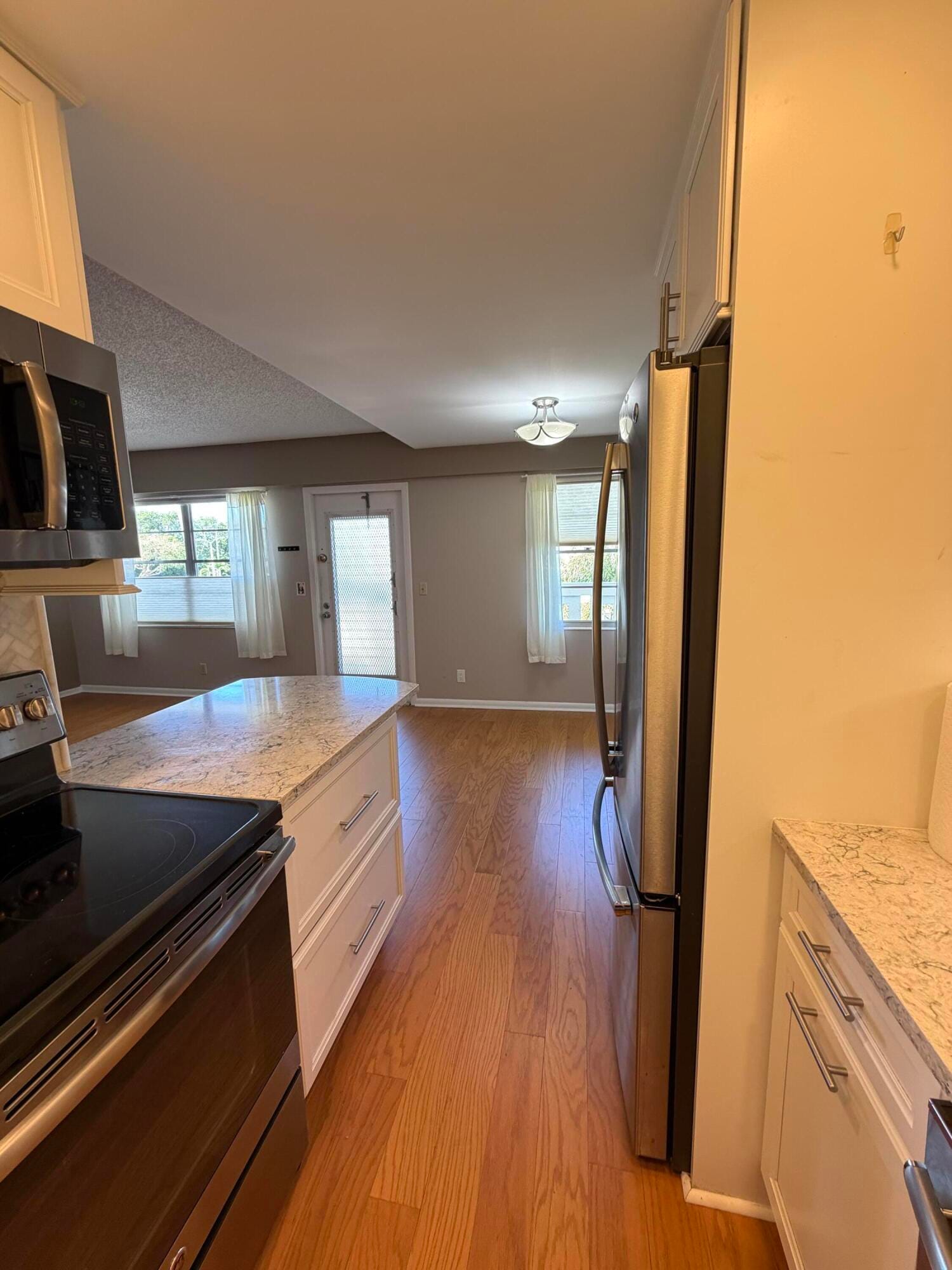 166 Dorset D — photo 11