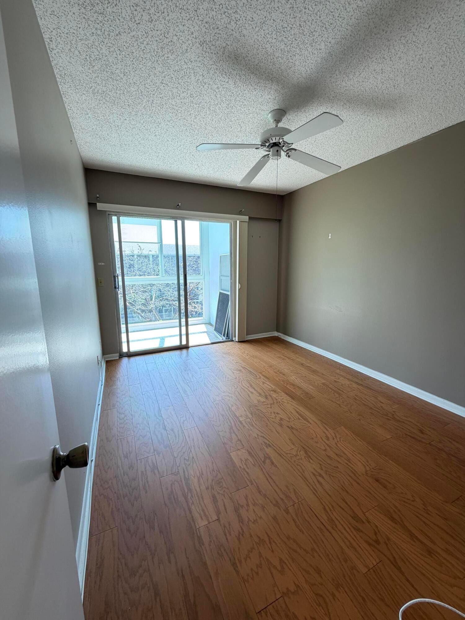 166 Dorset D, Boca Raton, FL 33434 photo 17