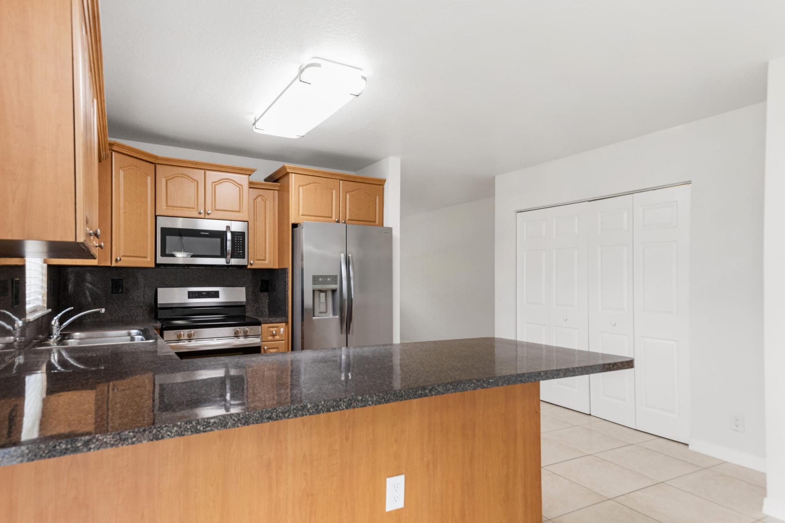 24 SW 6th Street #2 — photo 9