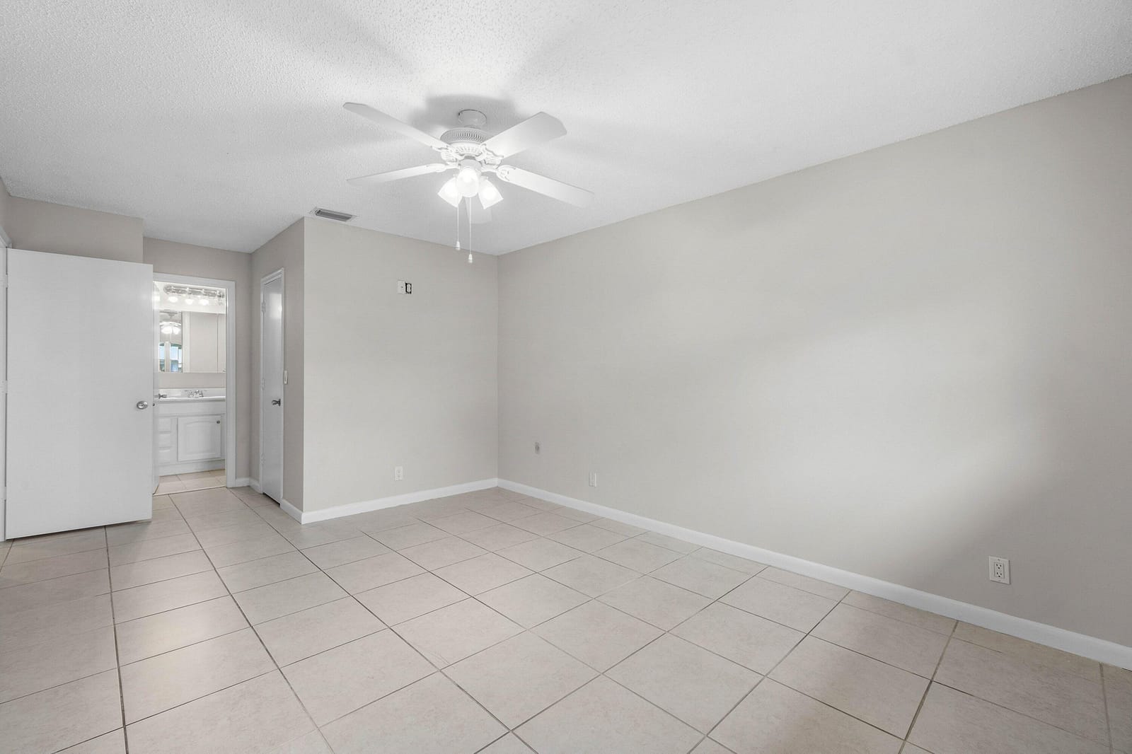 14605 Lucy Drive, Delray Beach, FL 33484 photo 9