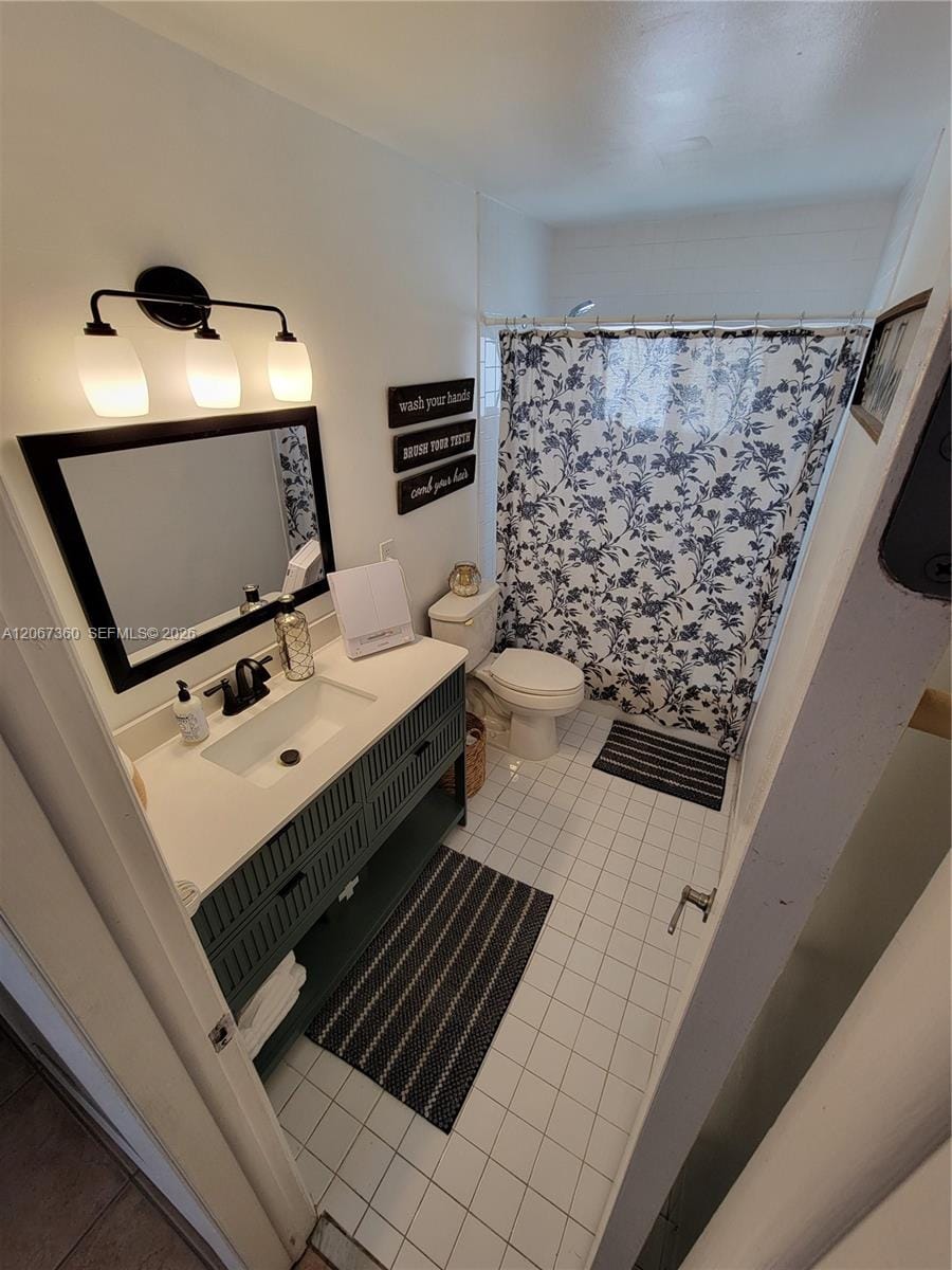 1316 W 61st Place, Hialeah, FL 33012 photo 13