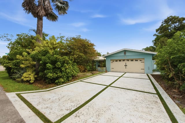 1421 SW 13TH Street, Fort Lauderdale, FL 33312