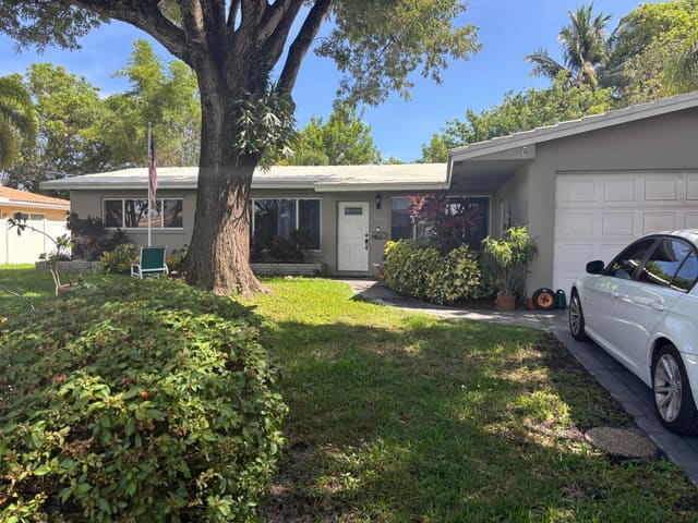 1460 NE 56TH Court, Coral Ridge Isles, Fort Lauderdale, FL