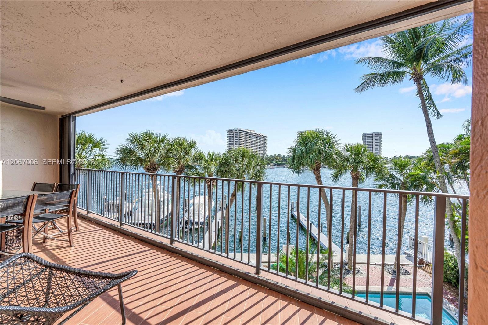 1700 S Bayshore Lane 3B — photo 9