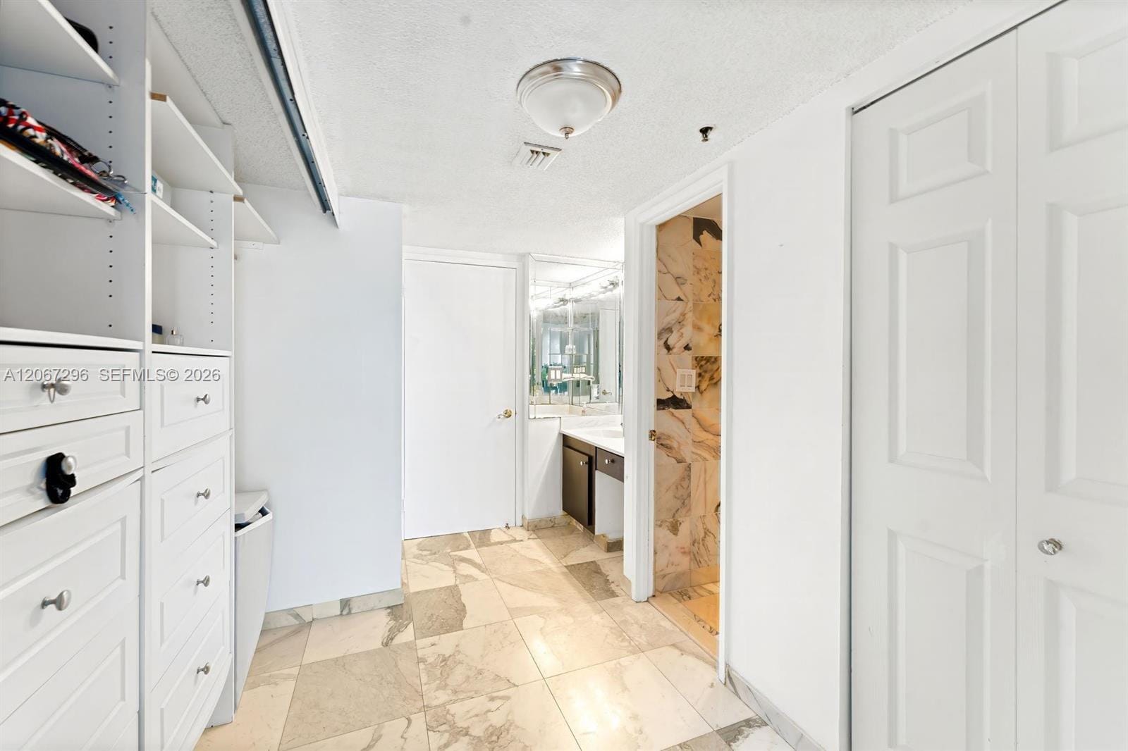 20505 E Country Club Drive 533, Aventura, FL 33180 photo 16