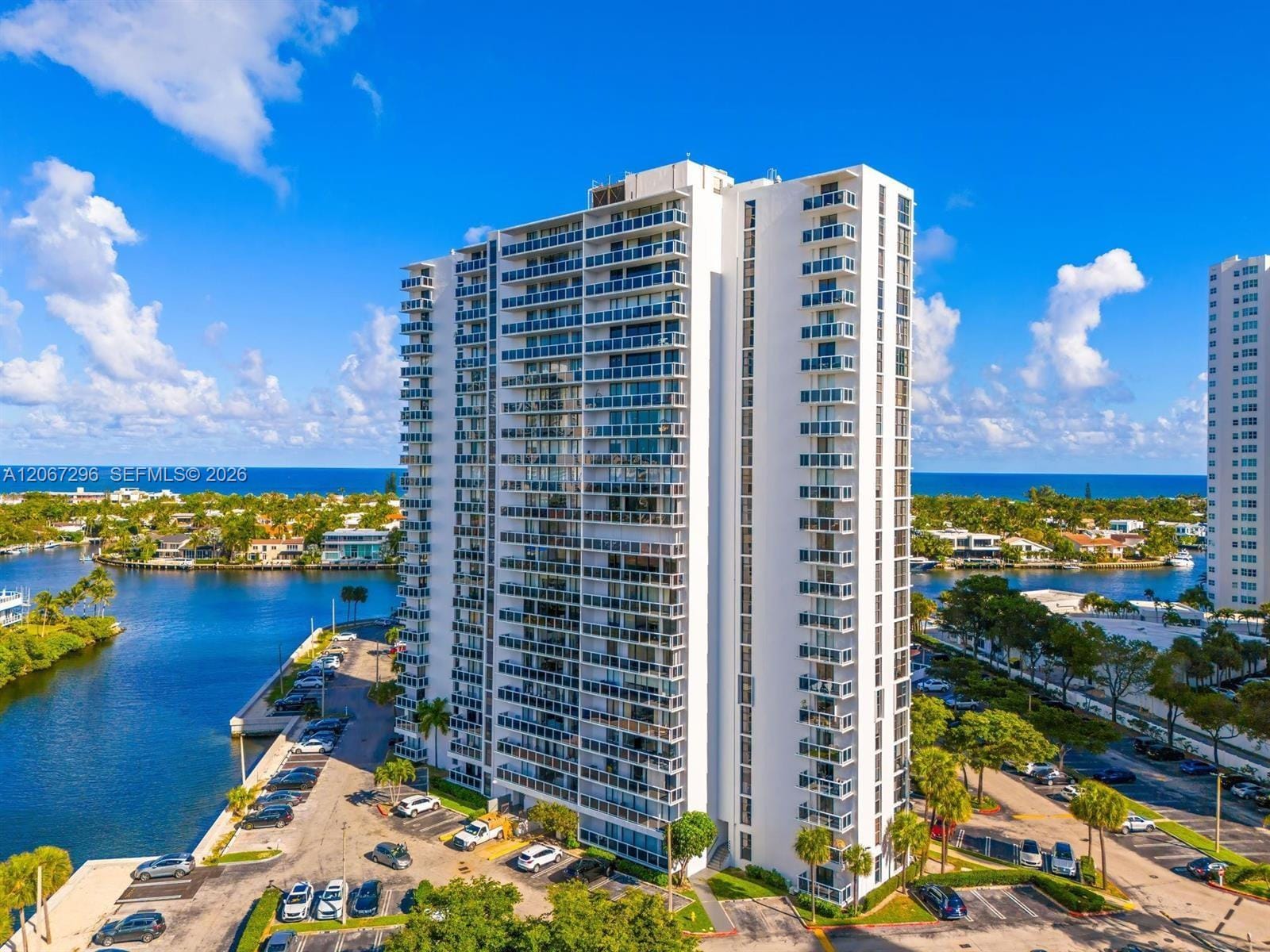 20505 E Country Club Drive 533, Aventura, FL 33180 photo 21