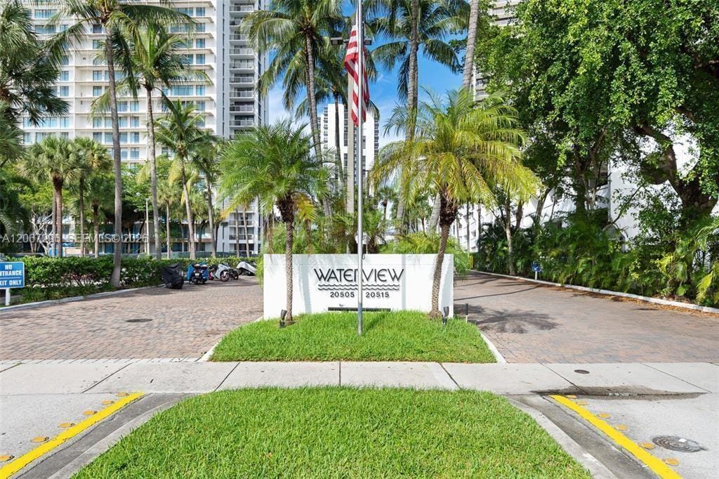 20505 E Country Club Drive 533, Aventura, FL 33180 photo 23