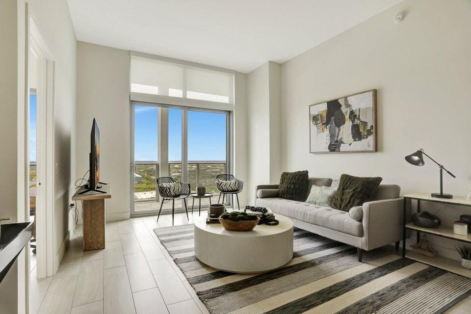 2000 METROPICA Way 2607 — photo 11
