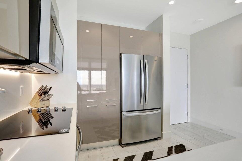 2000 METROPICA Way 2607 — photo 9