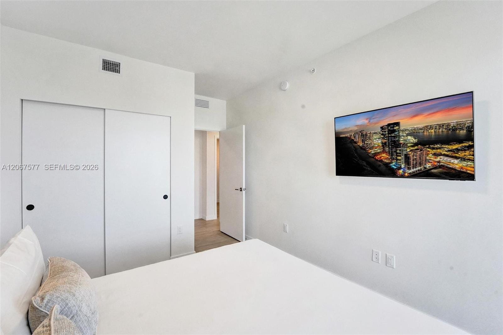 580 72 Street 1001, Miami Beach, FL 33141 photo 13