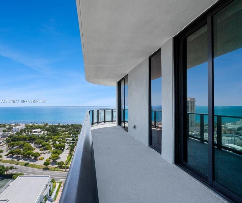 580 72 Street 1001, Miami Beach, FL 33141 photo 3