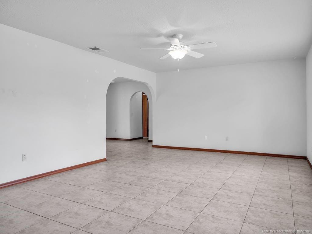 104 Sheridan Lane — photo 8