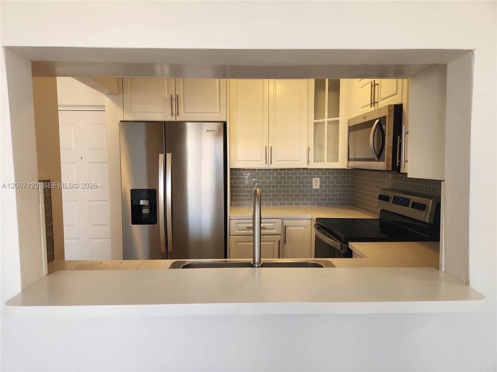8075 NW 7th Street 420, Miami, FL 33126 photo 2