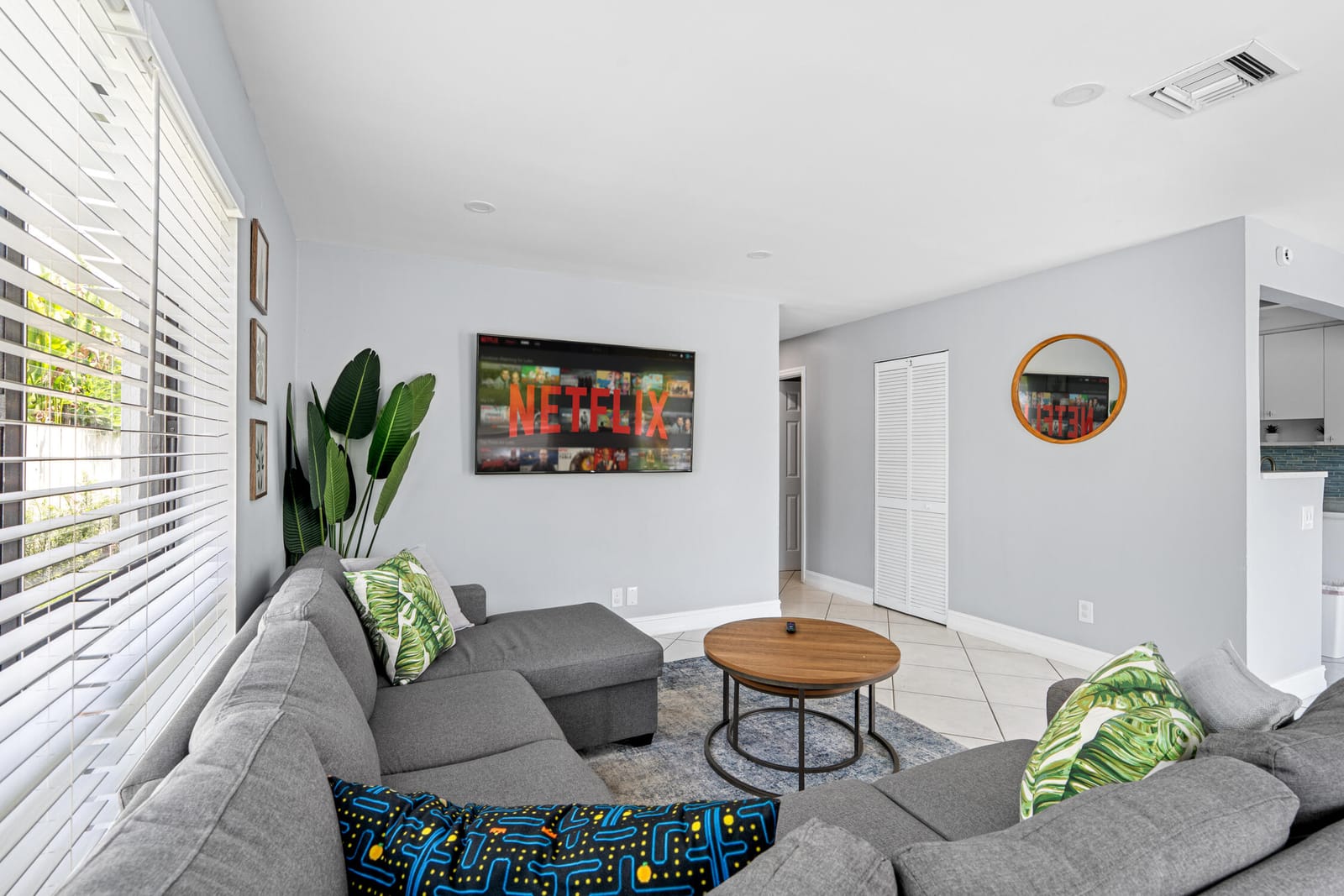 3372 NE 5th Drive — photo 8