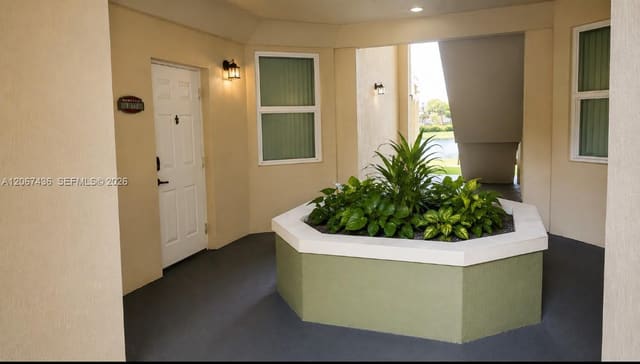 10903 NW 83rd Street 101, Doral, FL 33178