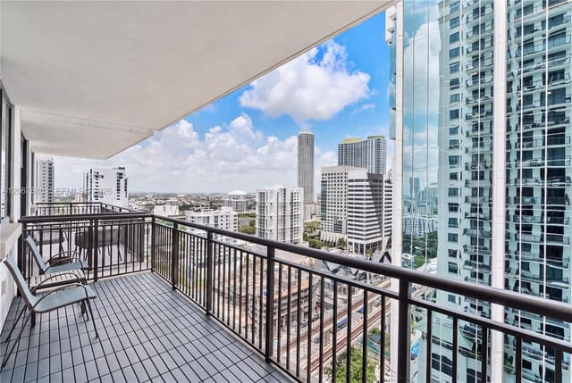 999 SW 1st Avenue 2115, Nine At Mary Brickell Vil, Miami, FL