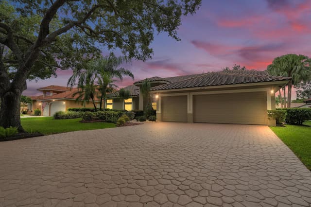 4850 NW 95TH Drive, sold in North Springs, Coral Springs, FL