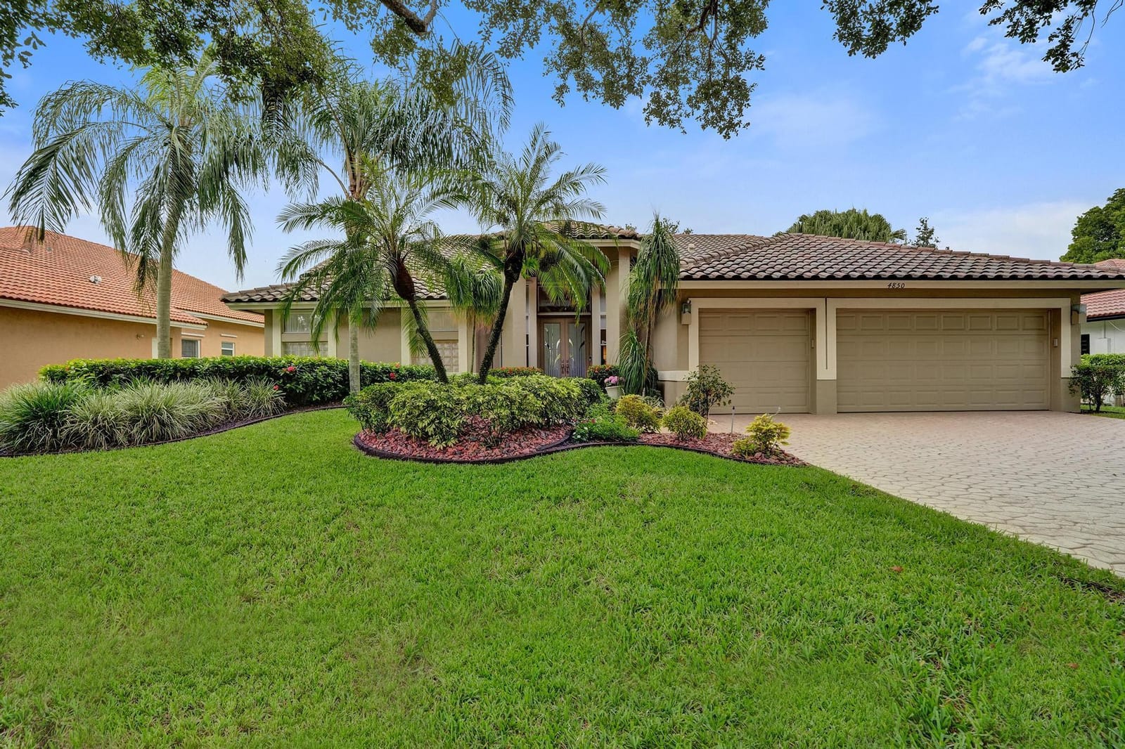 4850 NW 95TH Drive — photo 4