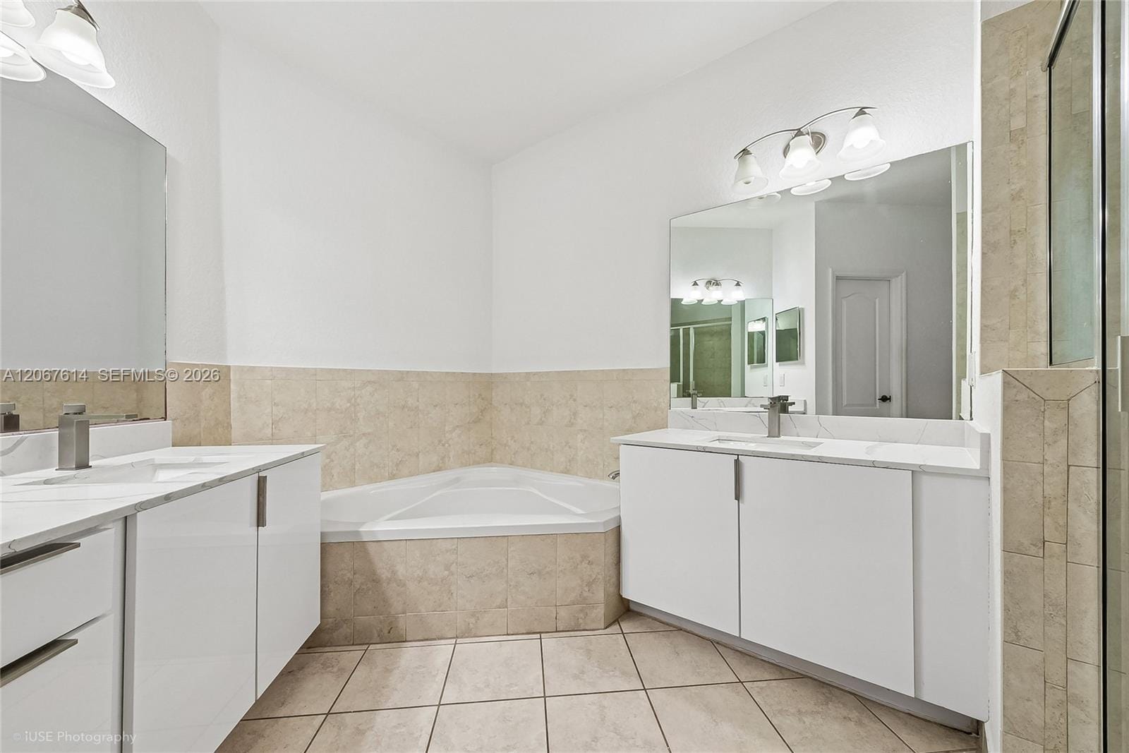8666 NW 109th Court 8666, Doral, FL 33178 photo 15