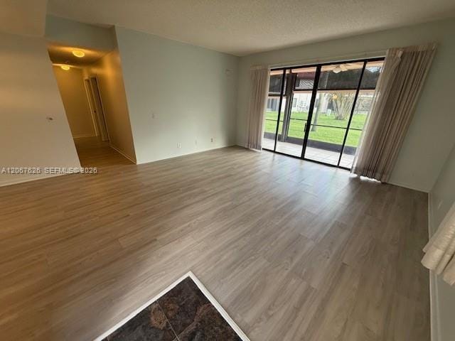 7860 Lexington Club Boulevard B — photo 9