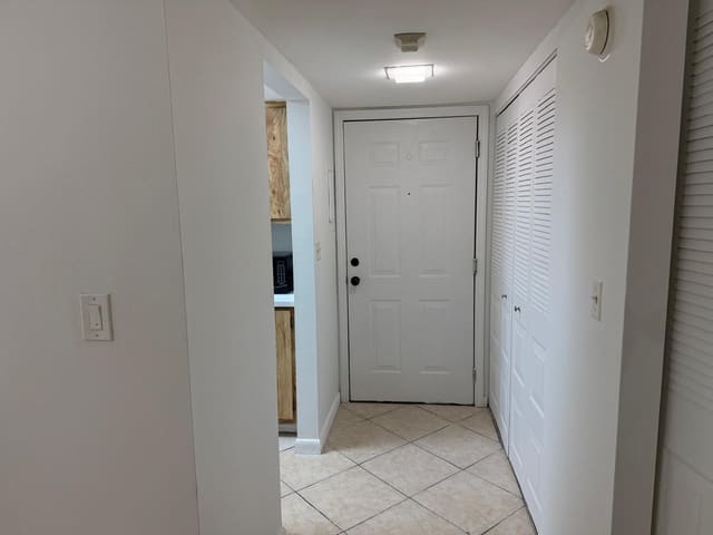 9301 SW 92ND Avenue 308C, Miami, FL 33176
