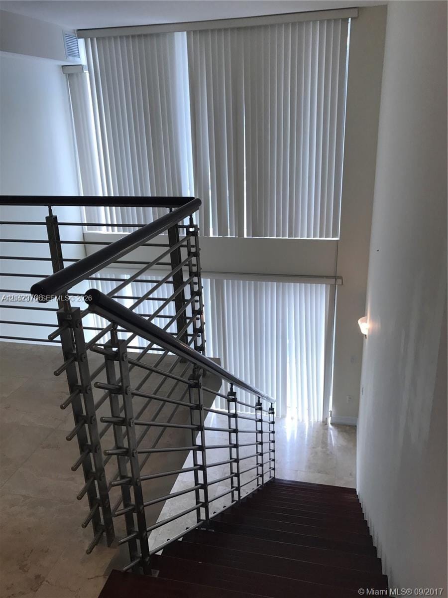 41 SE 5th Street 1606 — photo 5