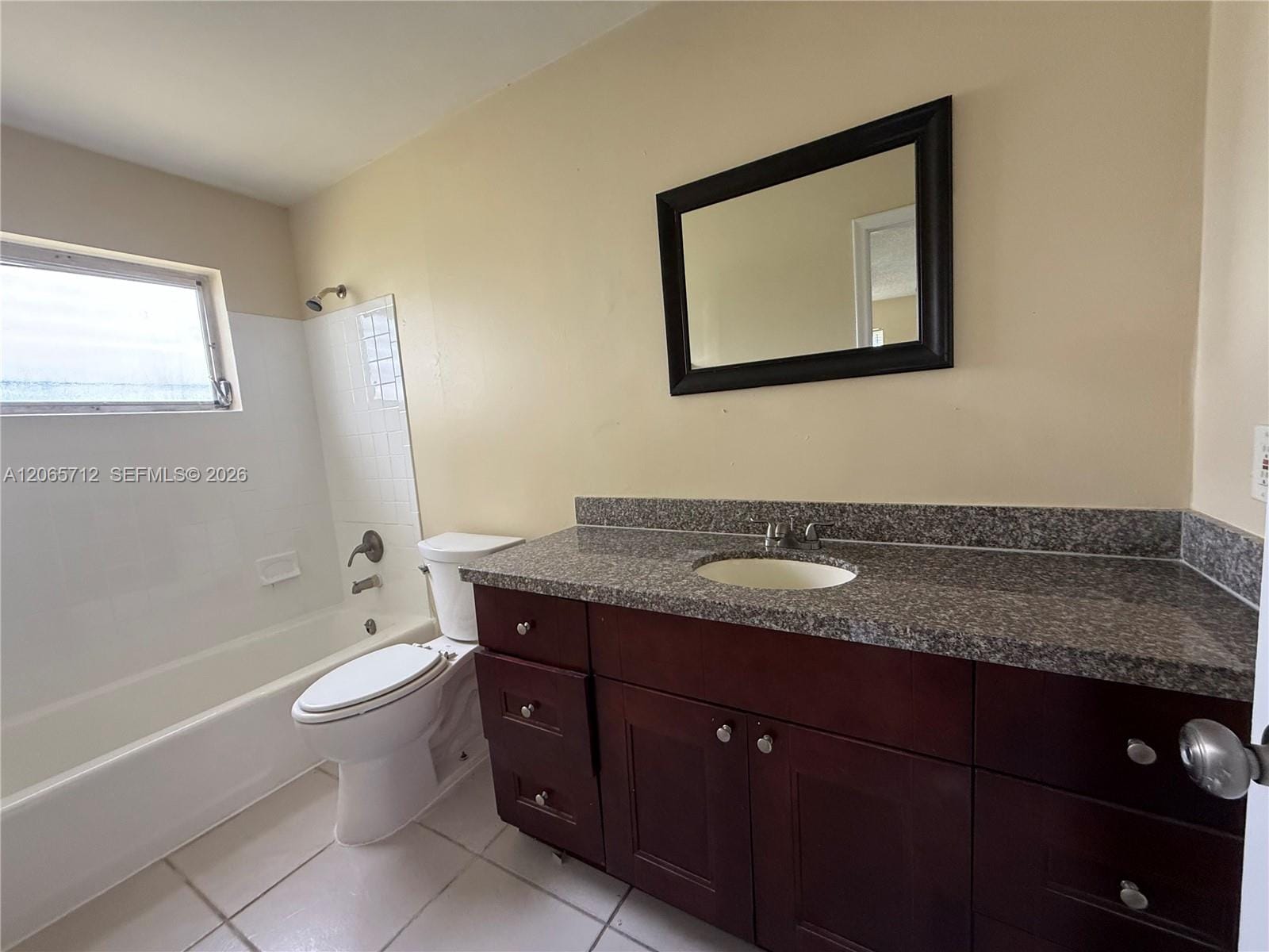 3070 SE 1st Place — photo 8