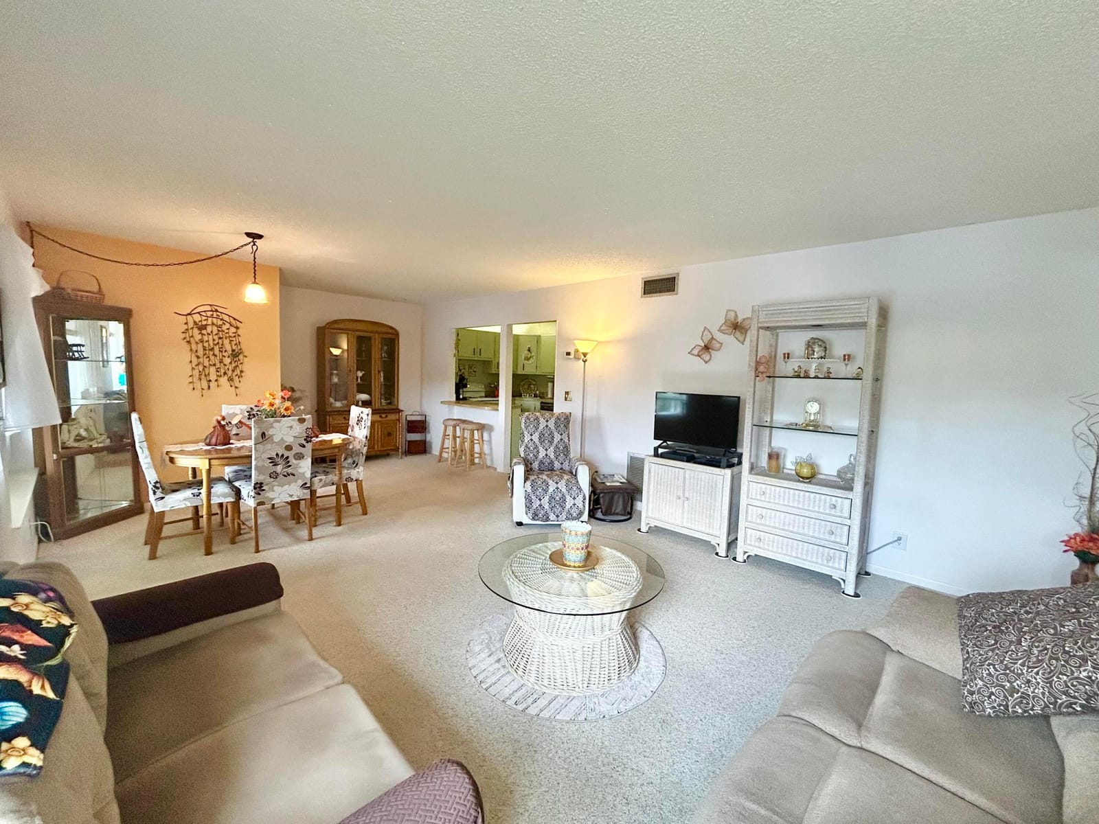 132 Lake Pine Circle B-2, Greenacres, FL 33463 photo 16