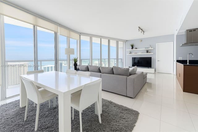 495 Brickell Avenue 5104, Icon Brickell, Miami, FL