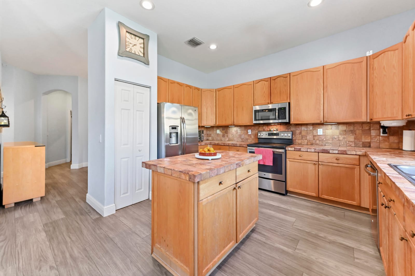 4442 ONEGA Circle — photo 9