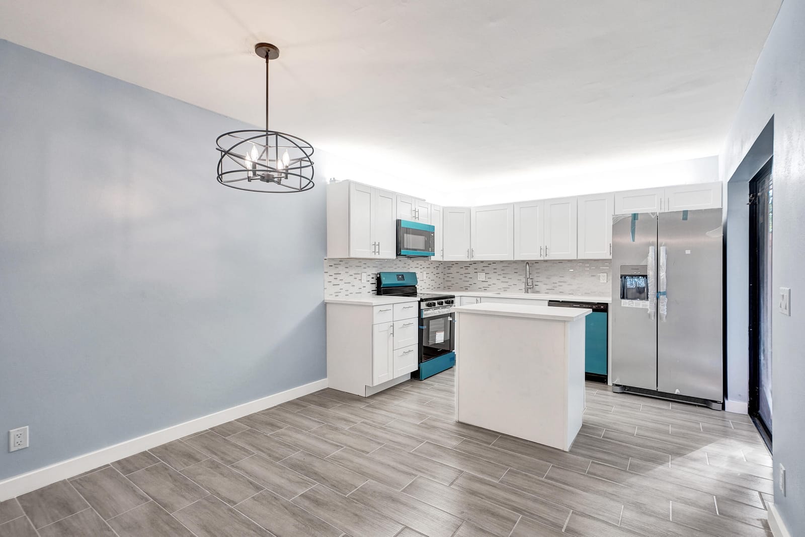 736 NW 98TH Circle, Plantation, FL 33324 photo 8