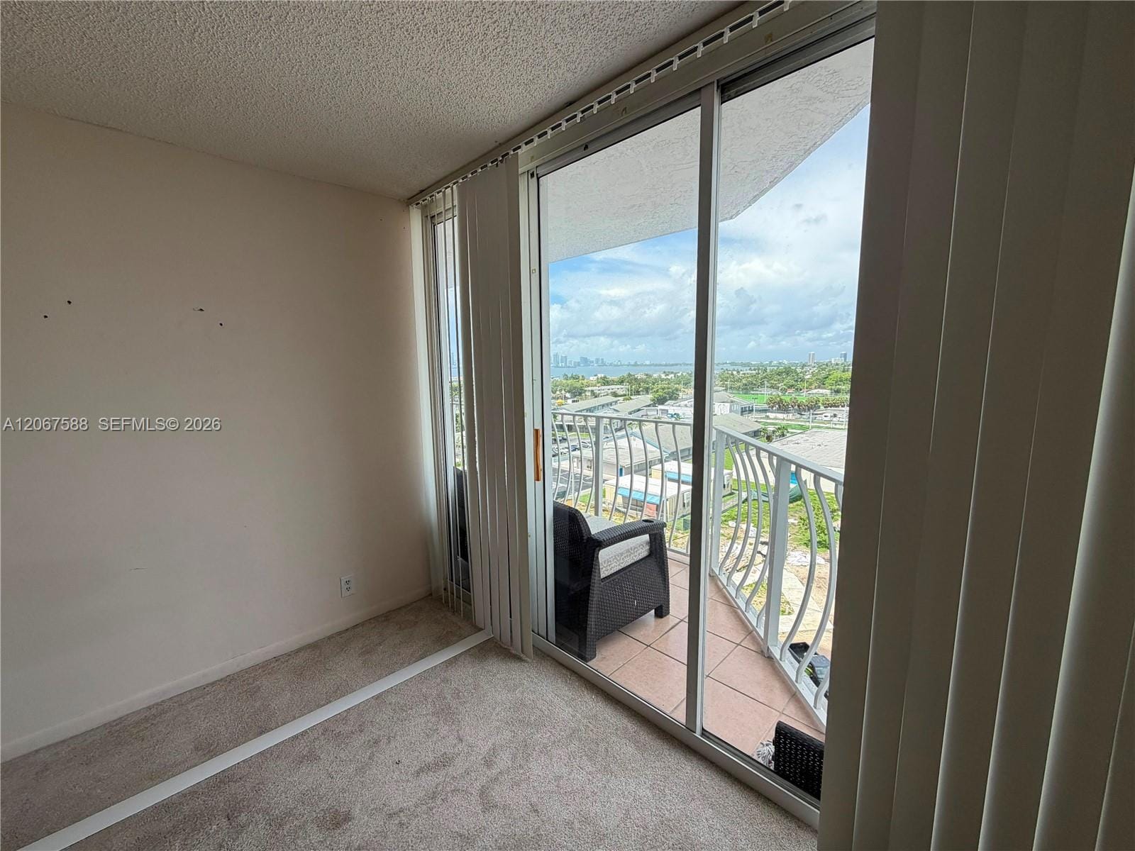 7601 E Treasure Drive 902 — photo 8