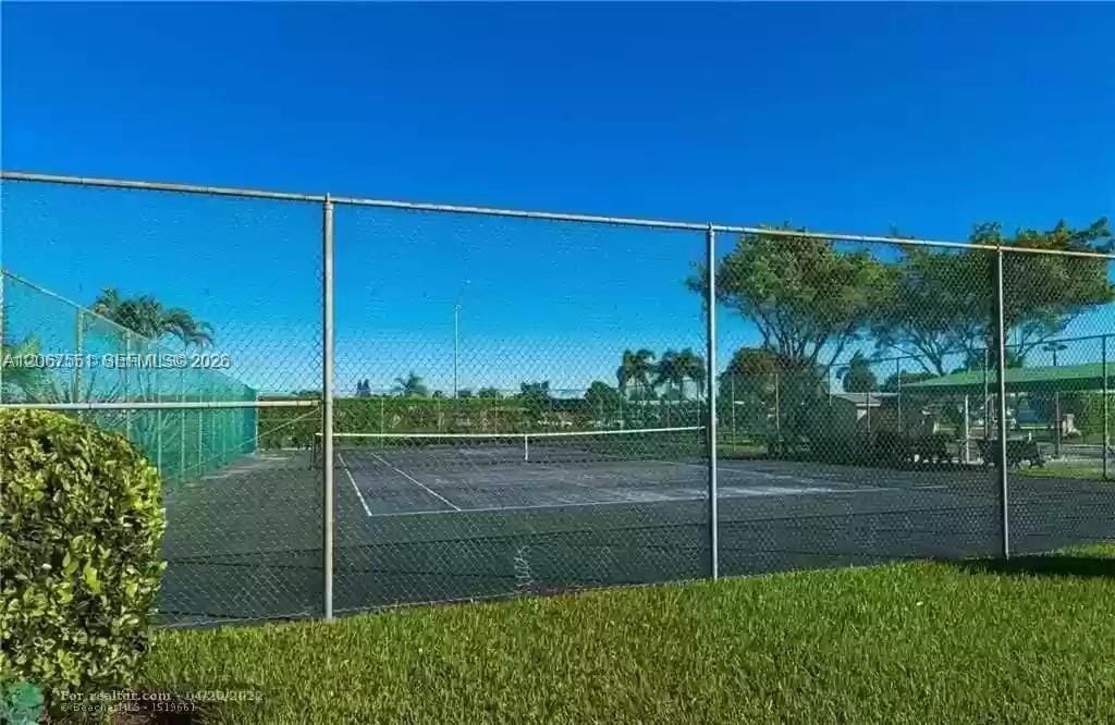 6870 Royal Palm Boulevard 111M, Margate, FL 33063 photo 3