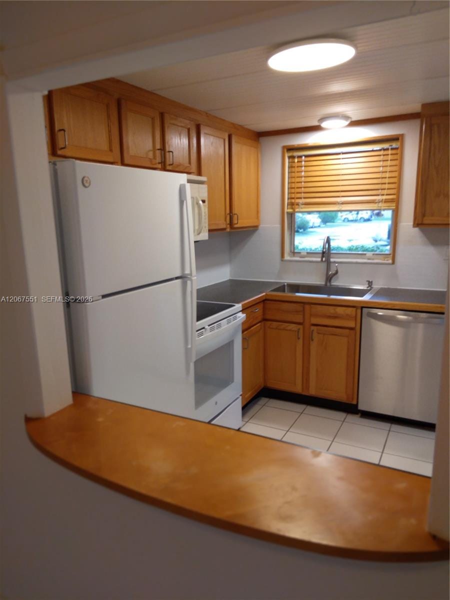 6870 Royal Palm Boulevard 111M, Margate, FL 33063 photo 7