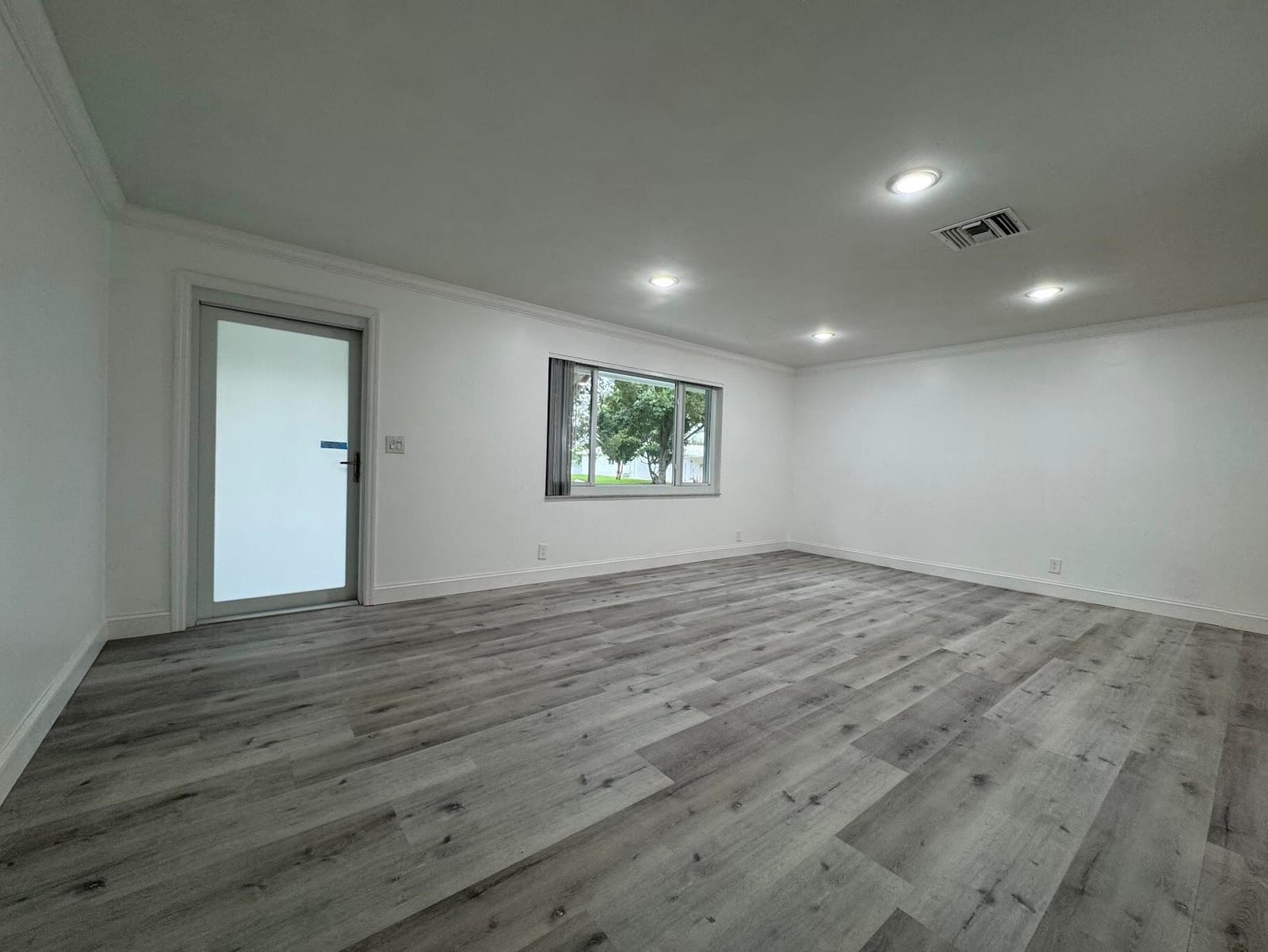 1331 W Campanelli Drive — photo 11
