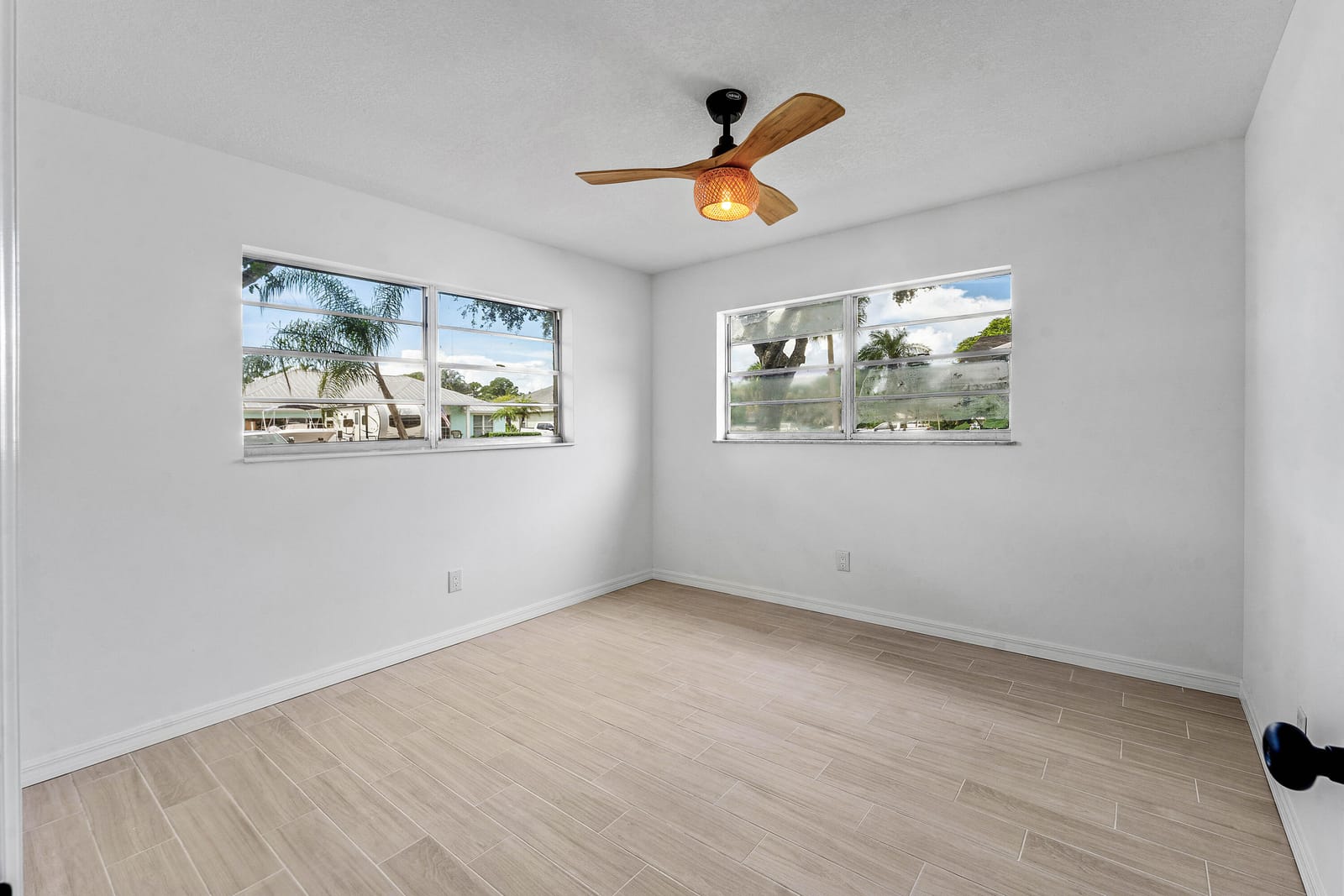 6185 SE AUDUBON Lane — photo 12
