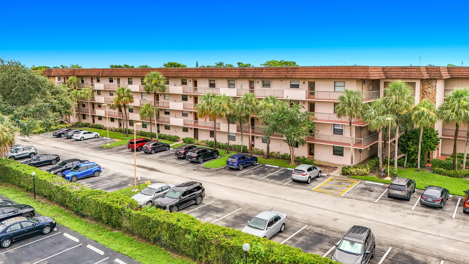 4970 E Sabal Palm Boulevard 412, Tamarac, FL 33319 photo 2