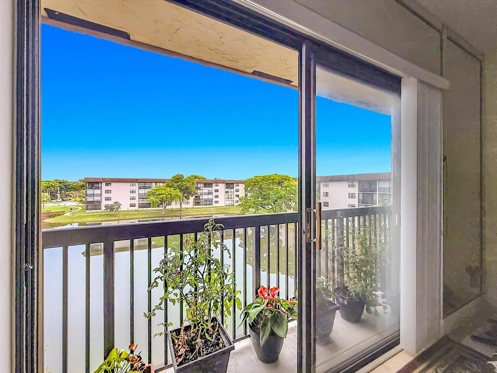 4970 E Sabal Palm Boulevard 412, Tamarac, FL 33319 photo 18