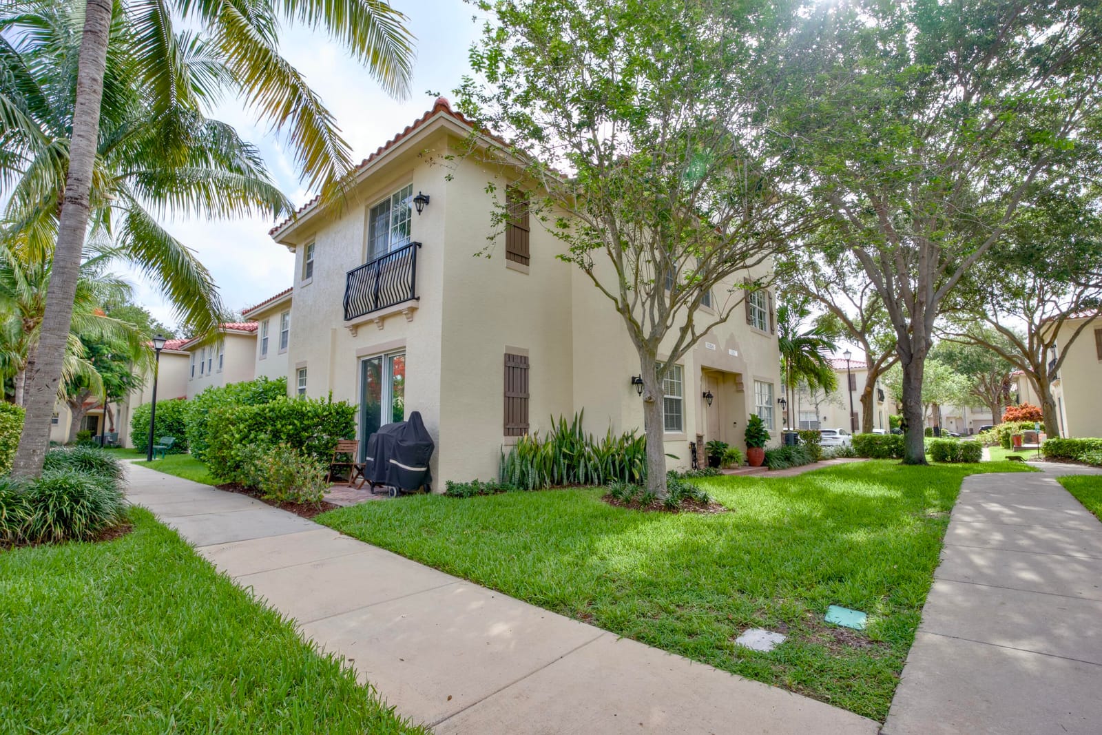 1020 E Longport Circle A1 — photo 2