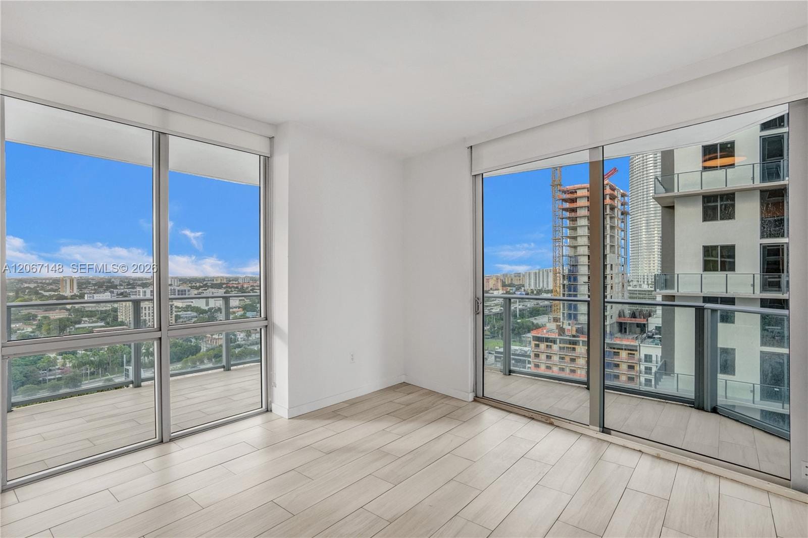 1010 SW 2nd Avenue 1708 — photo 11