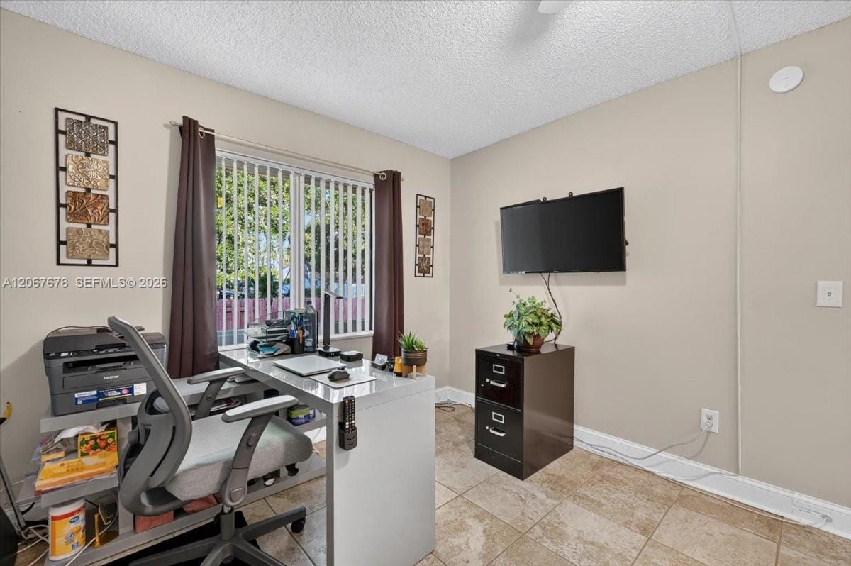 8601 SW 16th Street, Pembroke Pines, FL 33025 photo 20