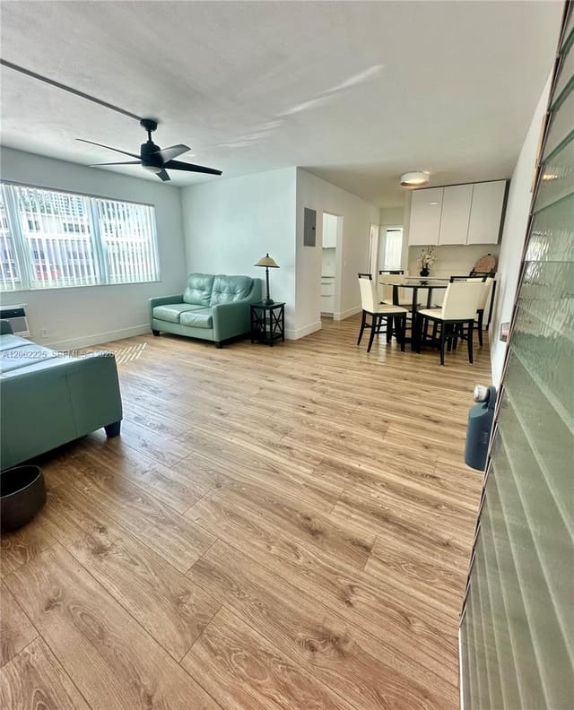 700 Bayshore Drive 17, Fort Lauderdale, FL 33304