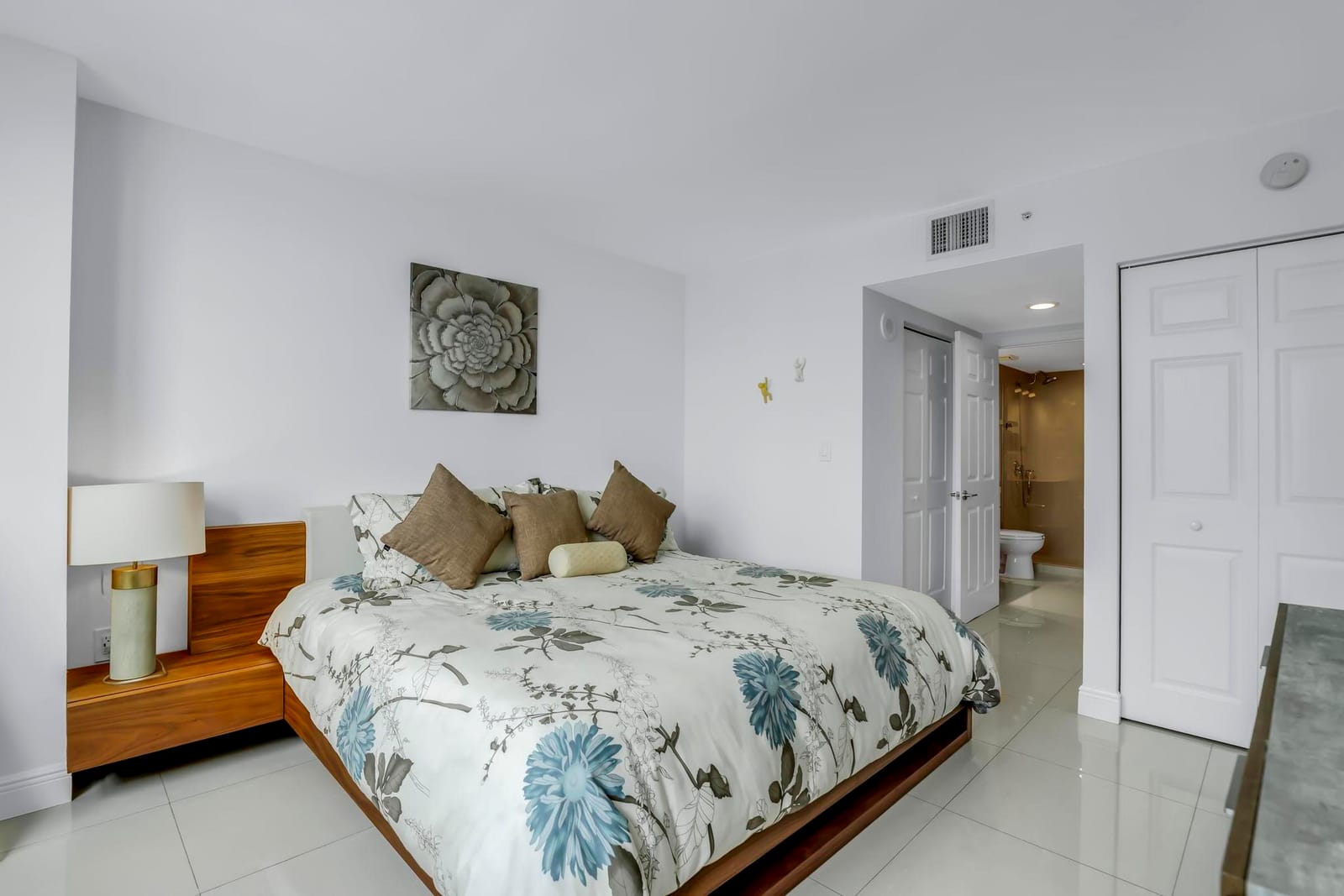 1155 BRICKELL BAY Drive 2509, Miami, FL 33131 photo 20