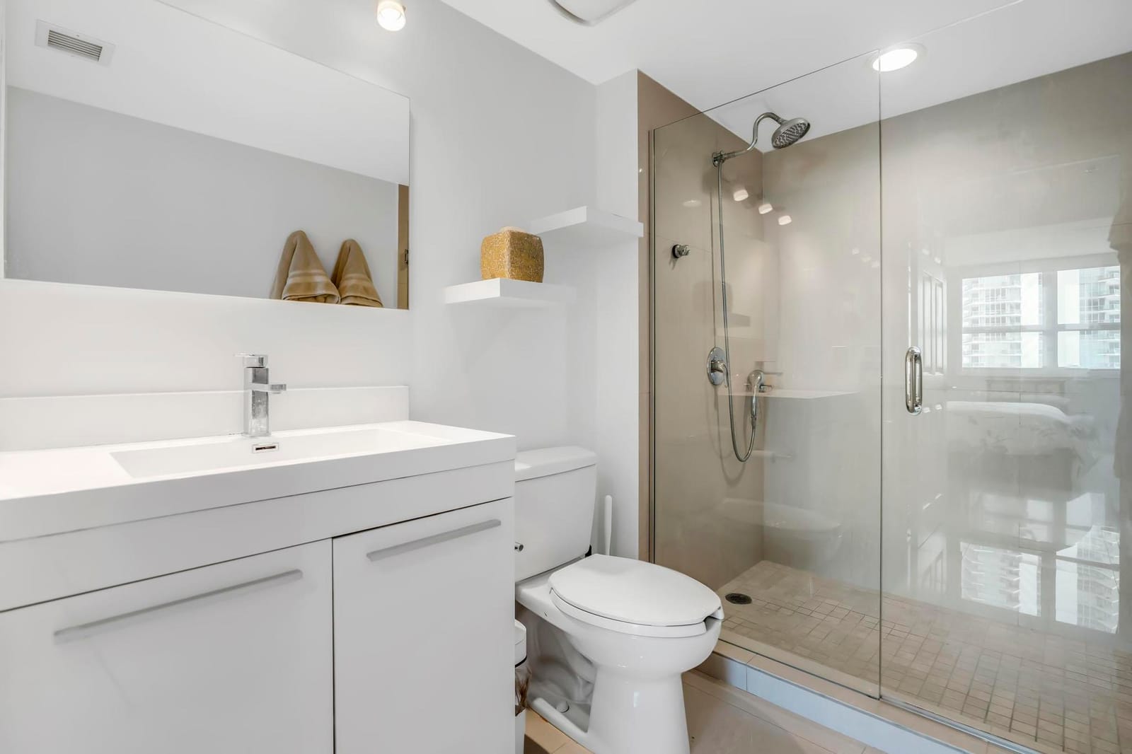 1155 BRICKELL BAY Drive 2509, Miami, FL 33131 photo 21