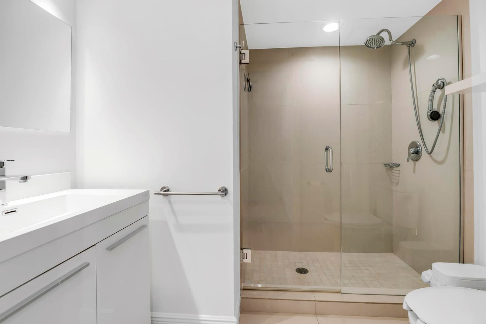 1155 BRICKELL BAY Drive 2509, Miami, FL 33131 photo 23