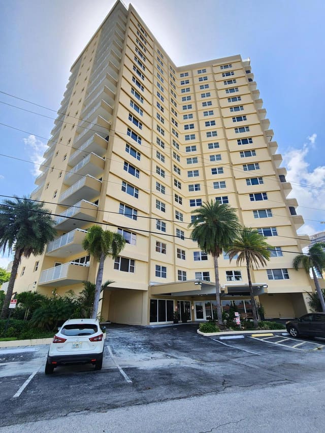 1200 HIBISCUS Avenue 1006, Aristocrat, Pompano Beach, FL