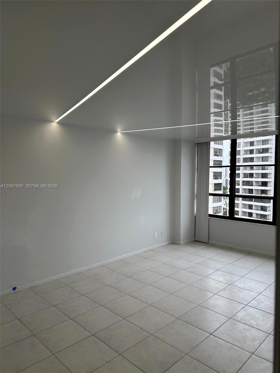 600 Three Islands Boulevard 1113 — photo 12