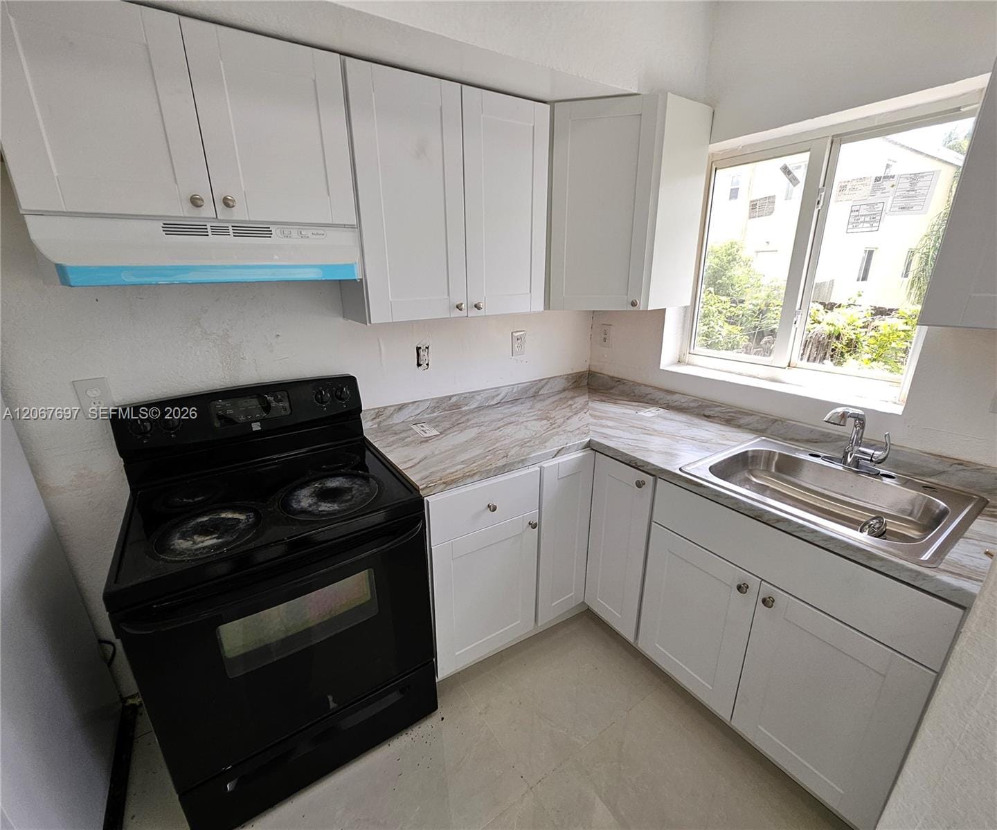 450 NW 84th Street 450, Miami, FL 33150 photo 4
