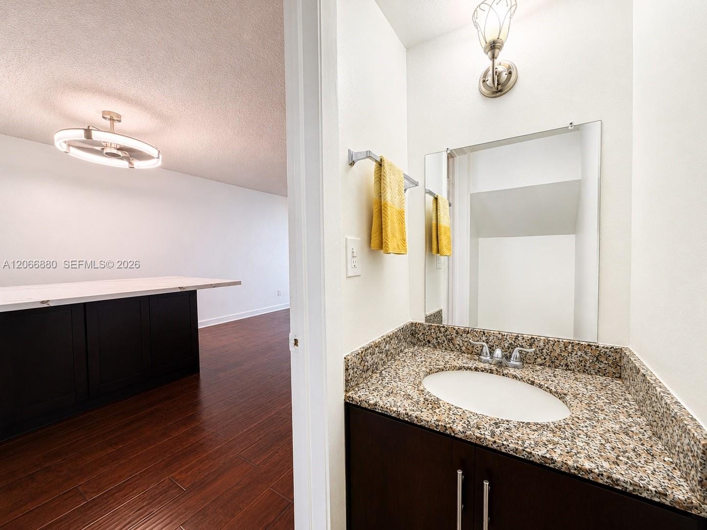 1720 W 75th Street — photo 12