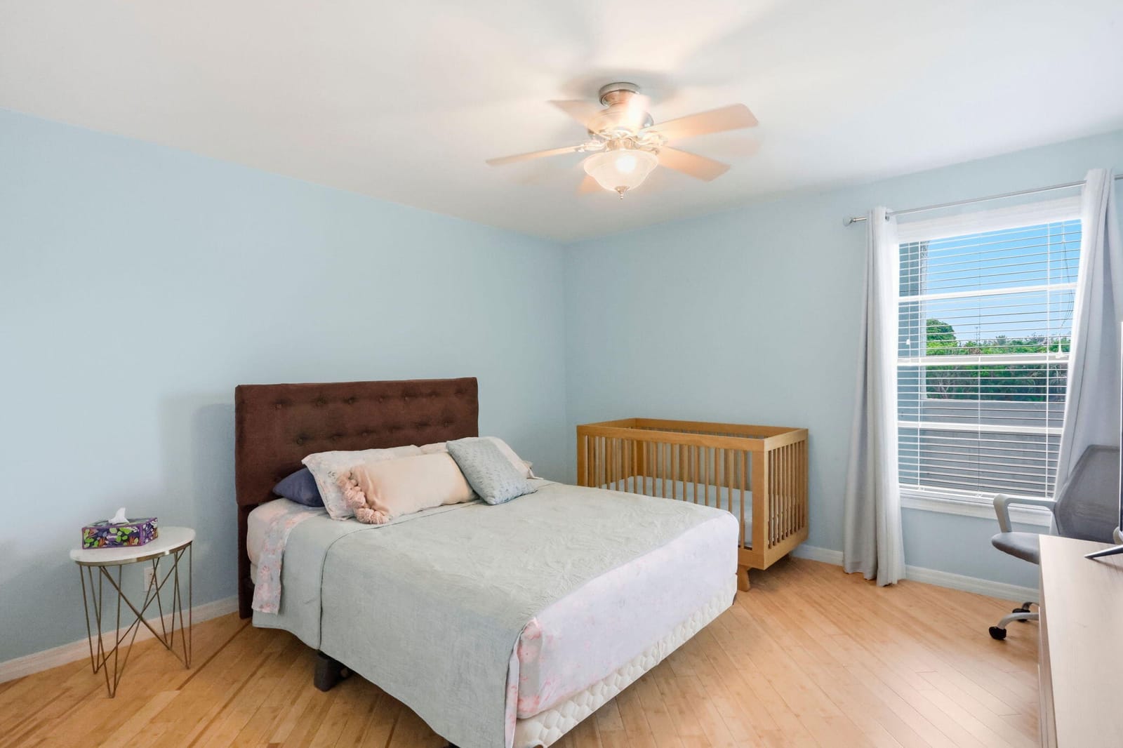 555 BANYAN TREE Lane E 410 — photo 11